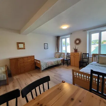 Up To 7 Guests * Fuerstenfeld